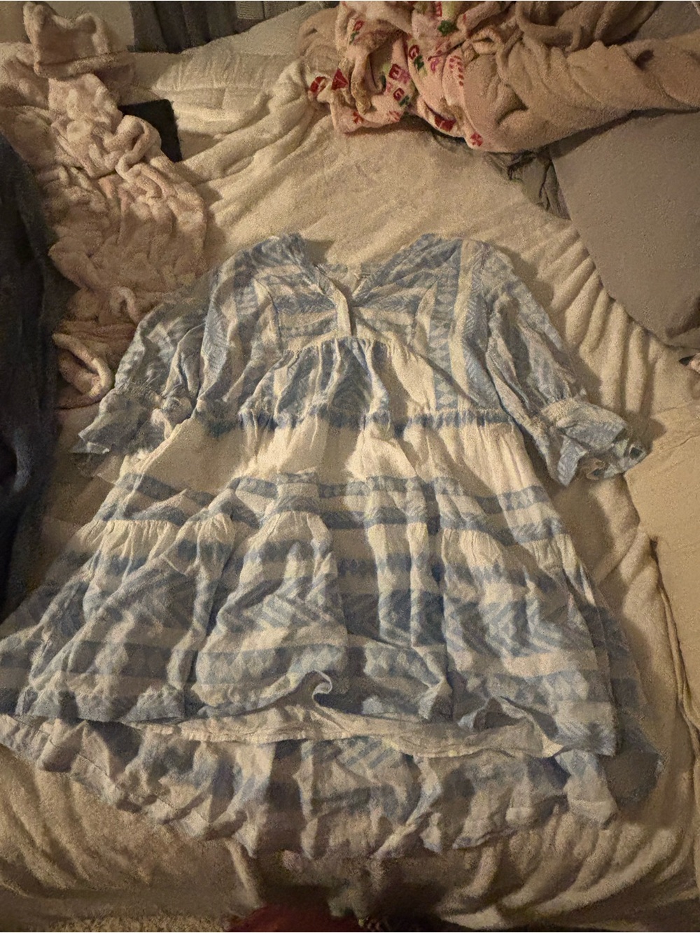 crown & ivy Light Blue and White Geometric Tiered Dress